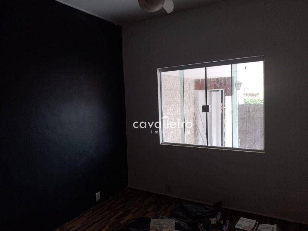 Casa à venda com 3 quartos, 74m² - Foto 9