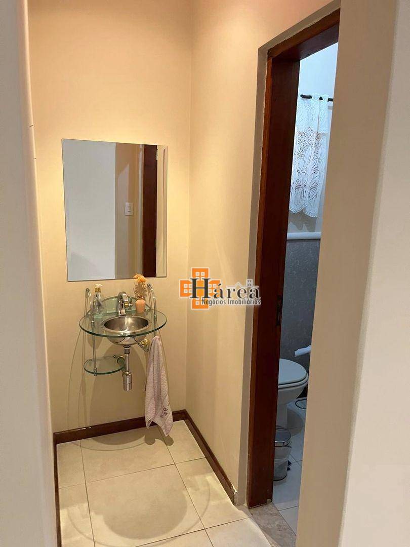Sobrado à venda com 3 quartos, 200m² - Foto 5
