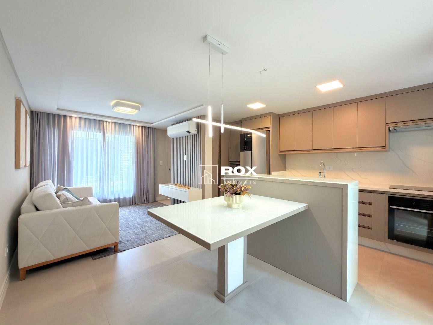 Sobrado, 3 quartos, 171 m² - Foto 1