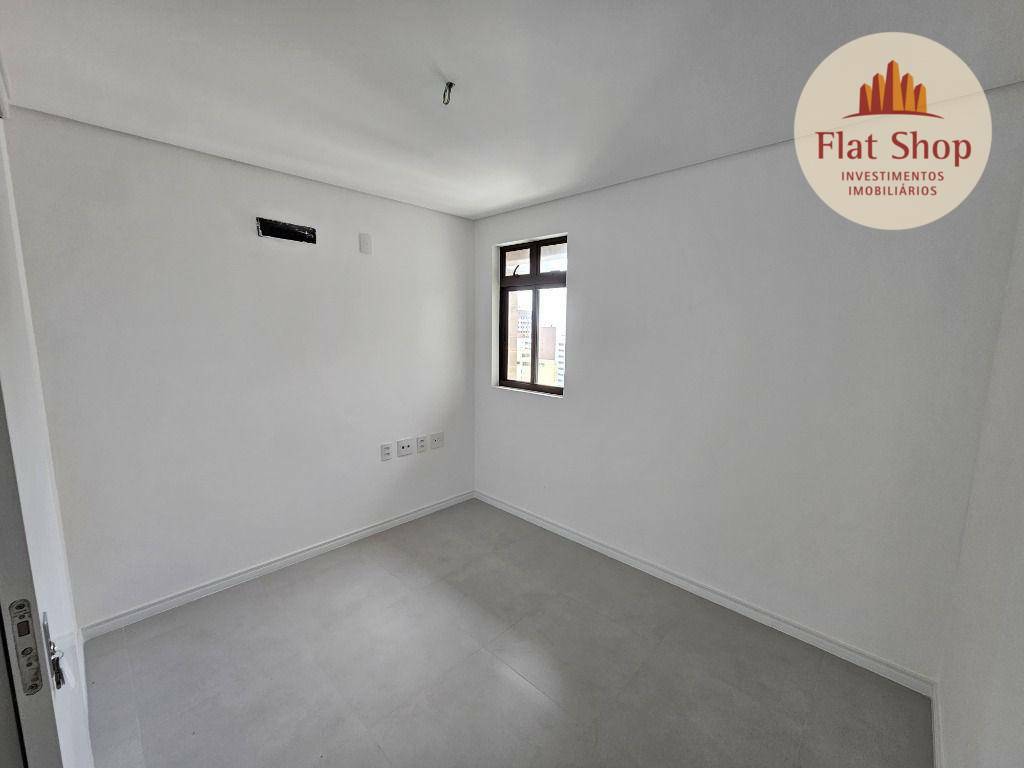 Apartamento à venda com 3 quartos, 72m² - Foto 13