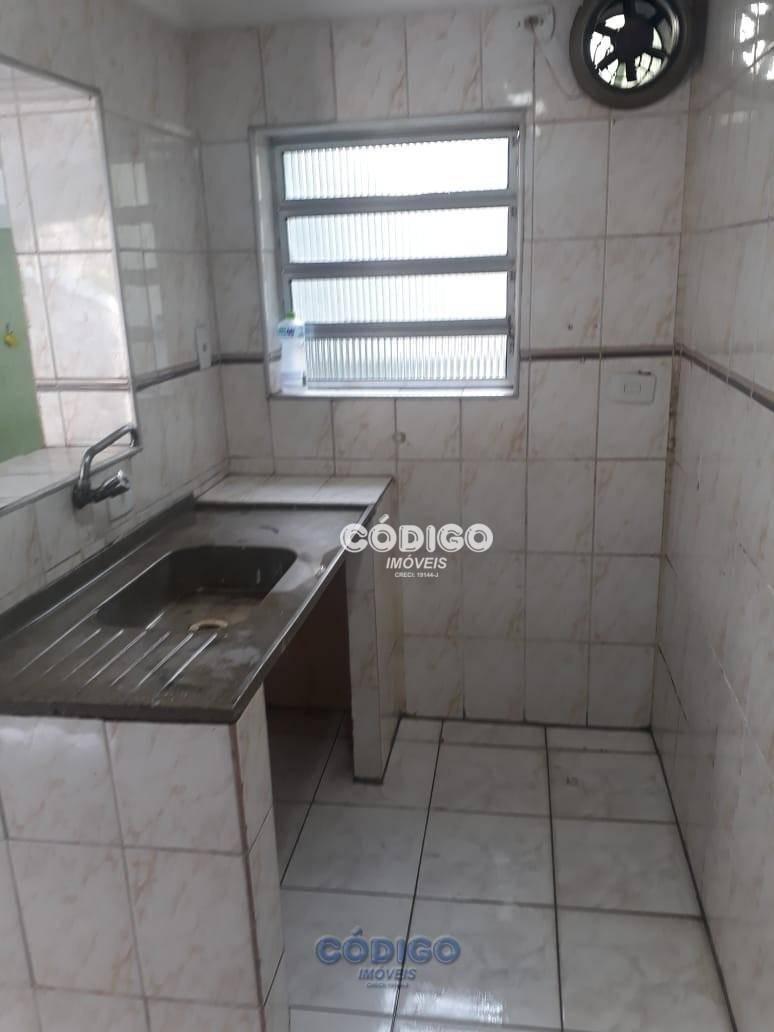 Sobrado à venda com 3 quartos, 148m² - Foto 9