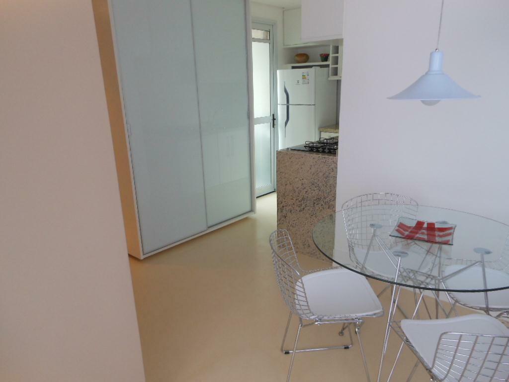 Apartamento à venda e aluguel com 3 quartos, 63m² - Foto 13