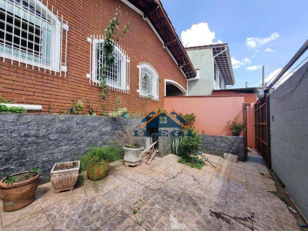 Casa para alugar com 3 quartos, 173m² - Foto 2