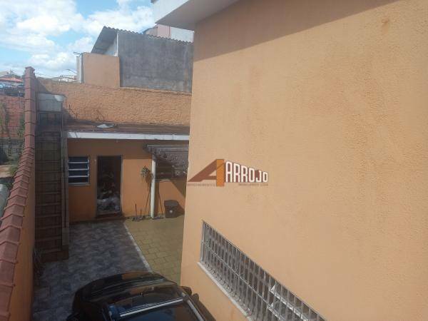 Sobrado à venda com 3 quartos, 186m² - Foto 4