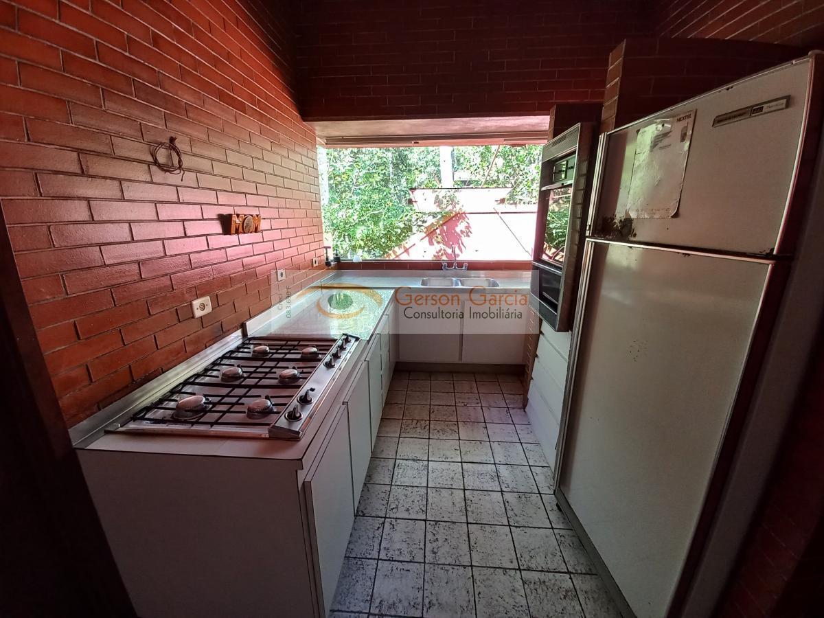 Casa de Condomínio à venda com 3 quartos, 390m² - Foto 19