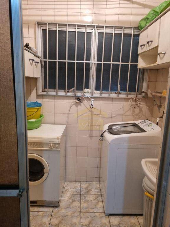 Apartamento à venda com 2 quartos, 62m² - Foto 7