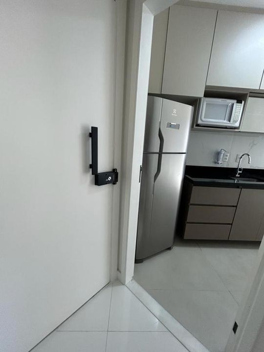 Apartamento à venda com 3 quartos, 84m² - Foto 10