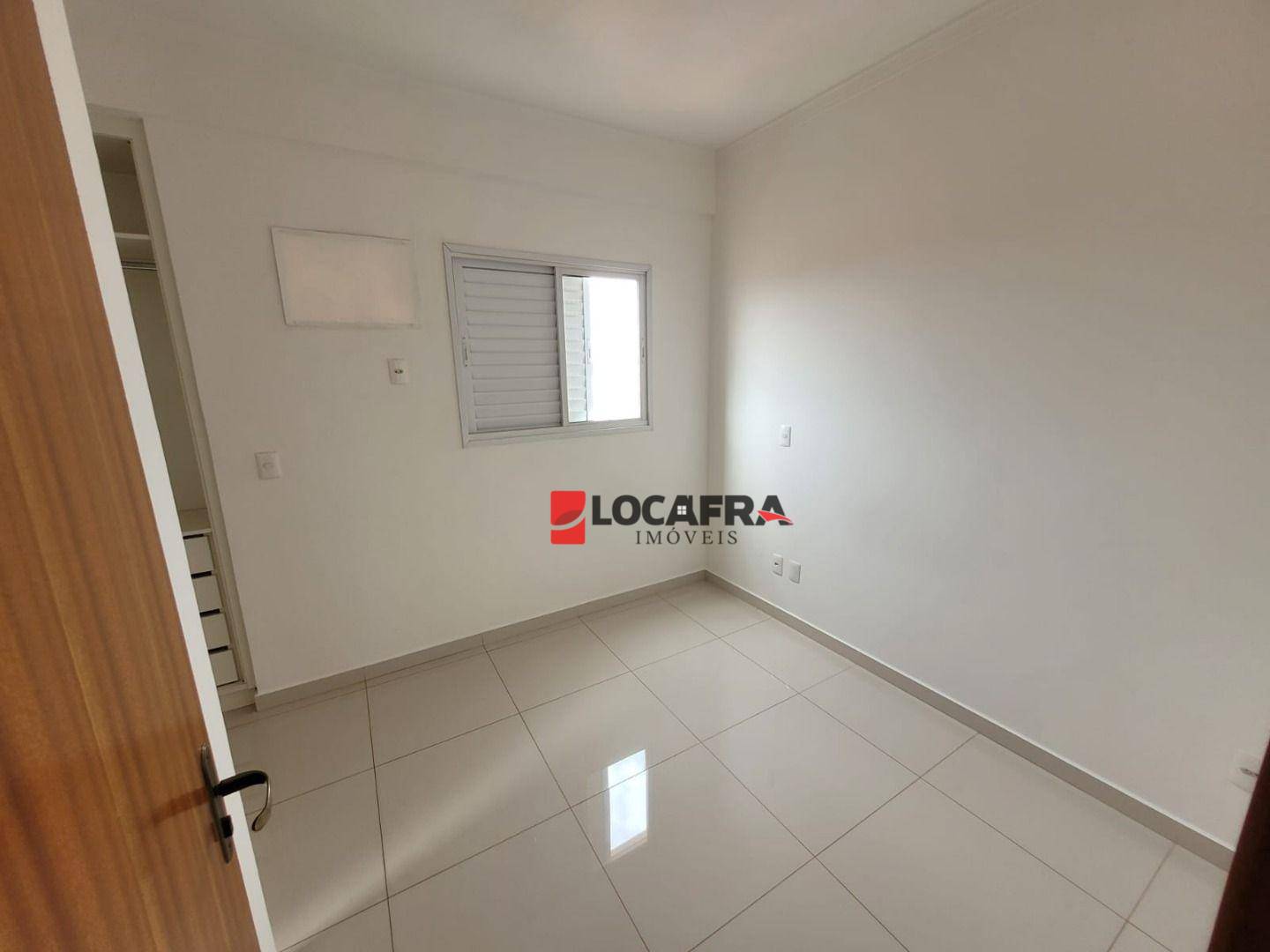 Apartamento para alugar com 2 quartos, 63m² - Foto 20