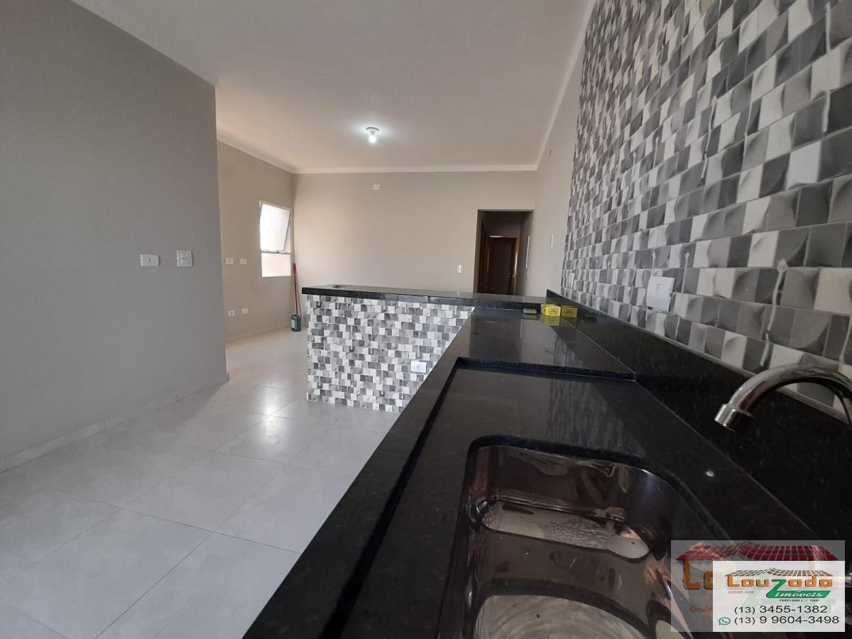 Casa à venda com 2 quartos, 150m² - Foto 3