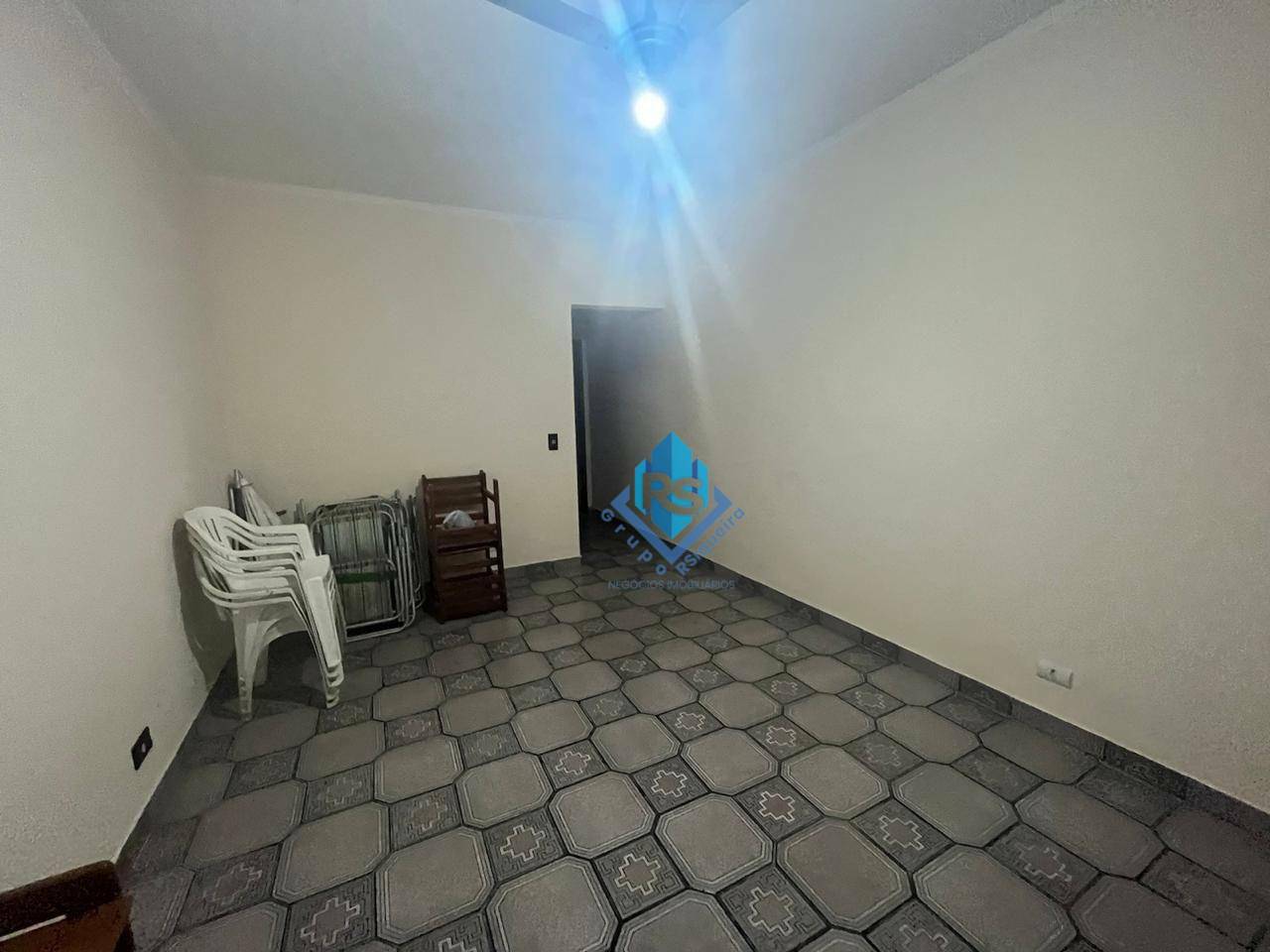 Sobrado à venda com 3 quartos, 200m² - Foto 13