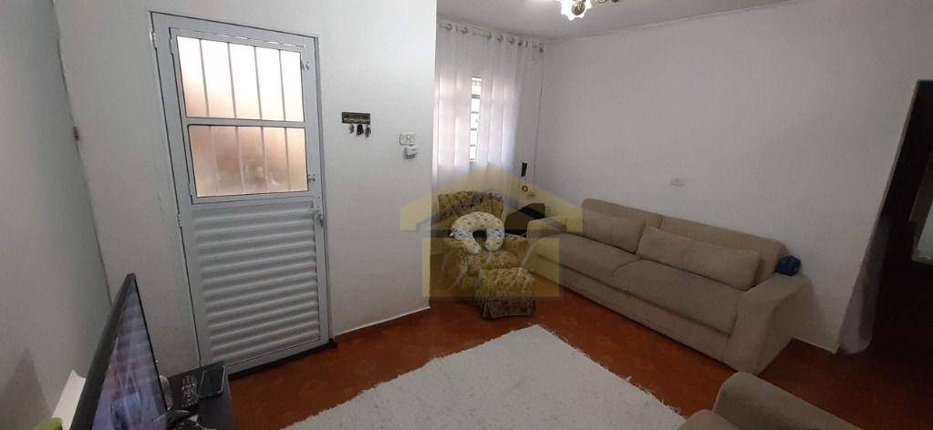 Sobrado à venda com 5 quartos, 210m² - Foto 2