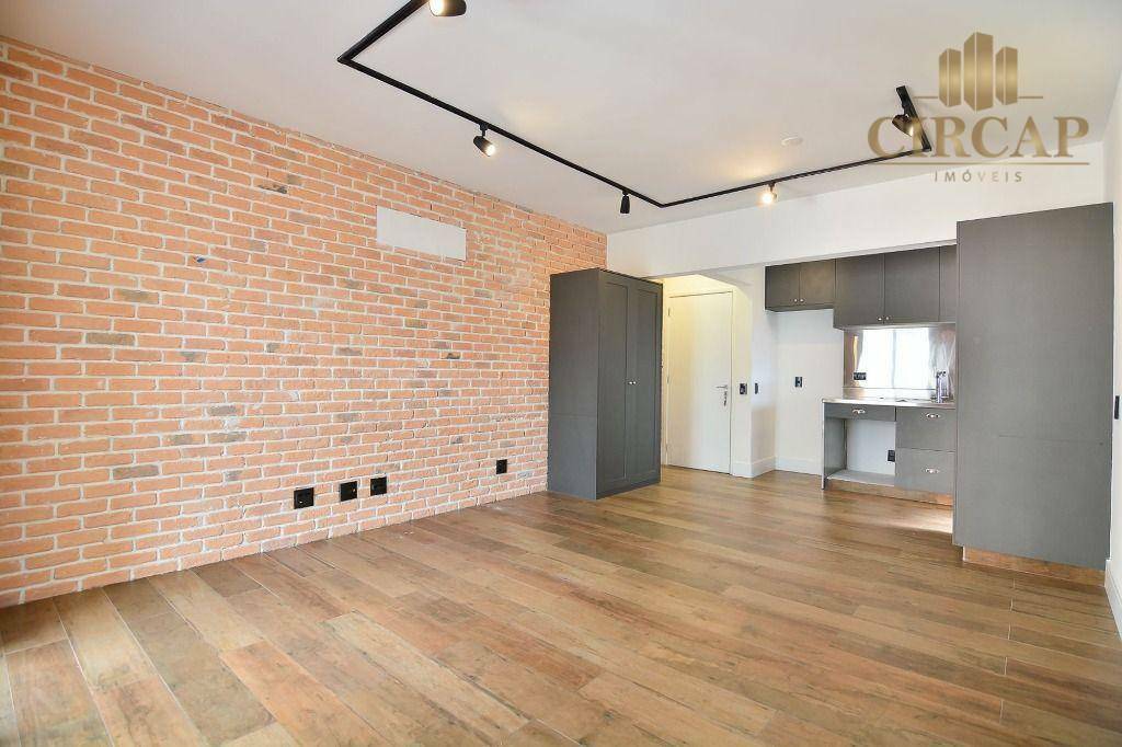 Apartamento à venda com 2 quartos, 71m² - Foto 2