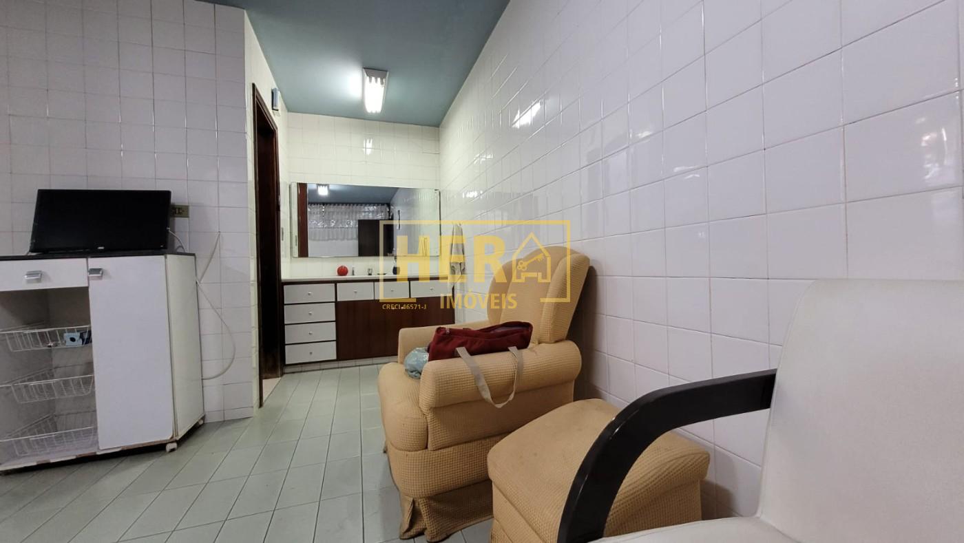 Casa à venda com 3 quartos, 372m² - Foto 36