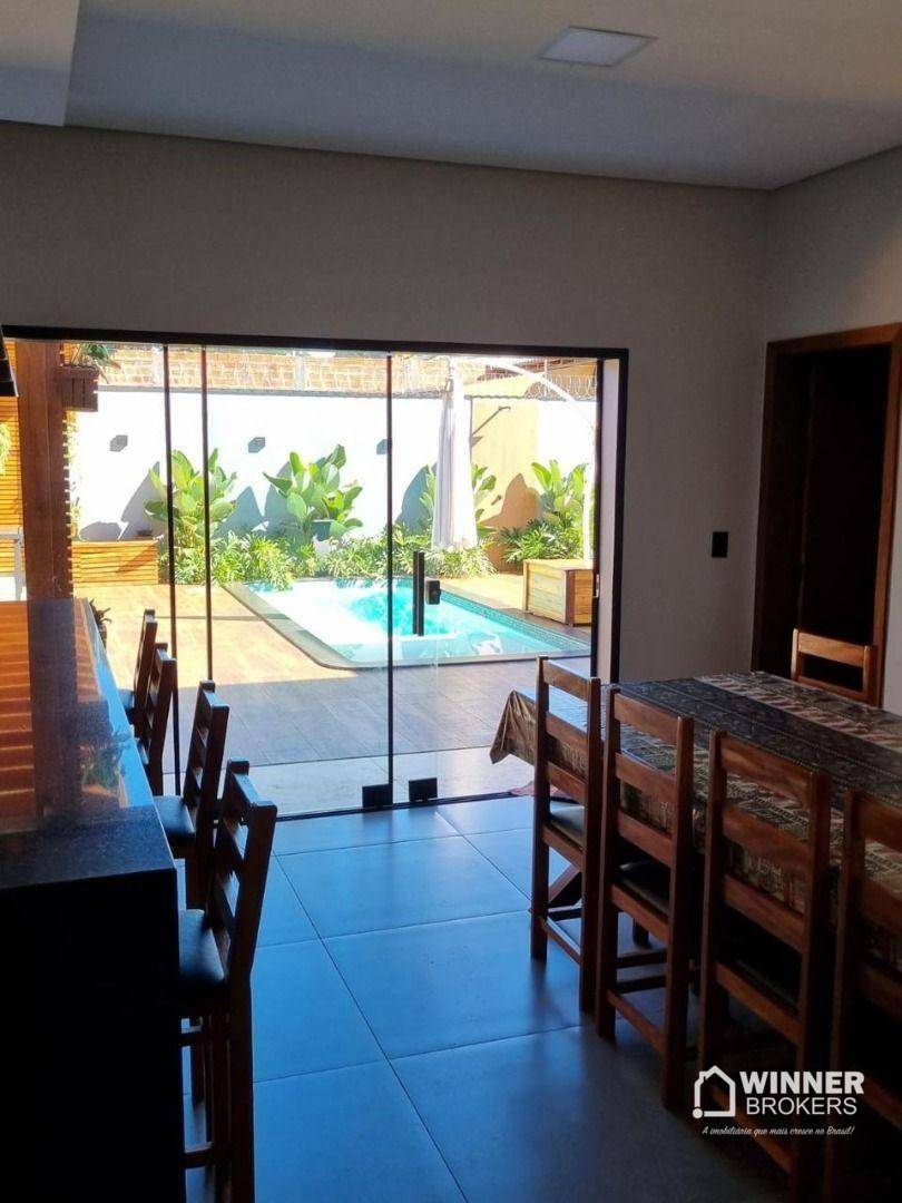 Casa à venda com 3 quartos, 226m² - Foto 16