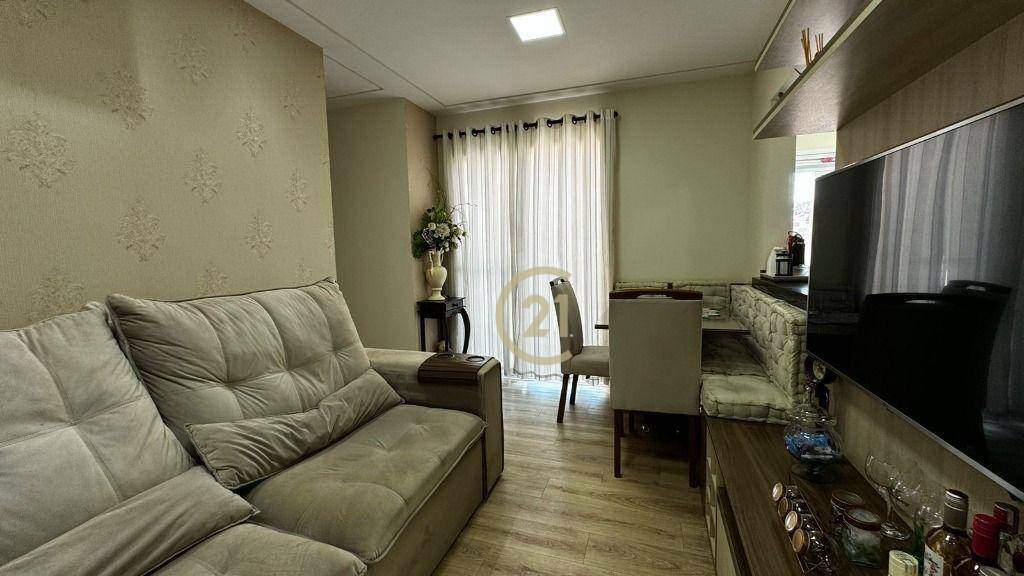 Apartamento à venda com 3 quartos, 65m² - Foto 1