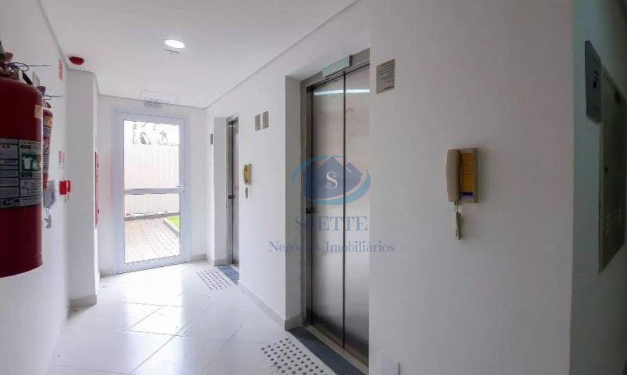 Apartamento para alugar com 2 quartos, 44m² - Foto 12