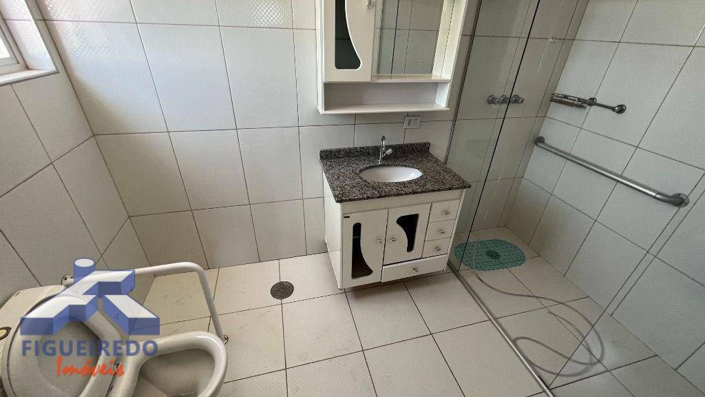 Apartamento à venda com 4 quartos, 197m² - Foto 19