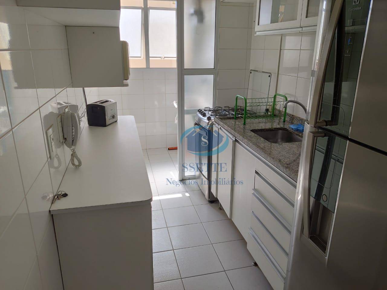 Apartamento à venda com 2 quartos, 64m² - Foto 22