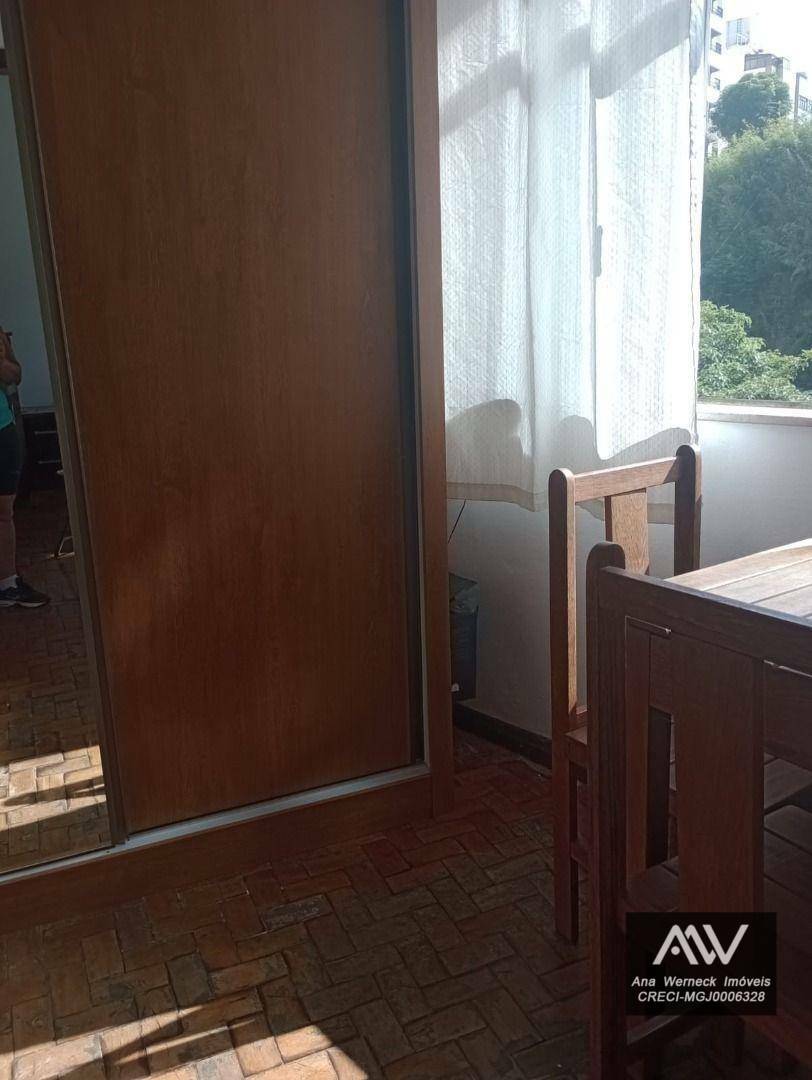 Apartamento à venda com 2 quartos, 39m² - Foto 2