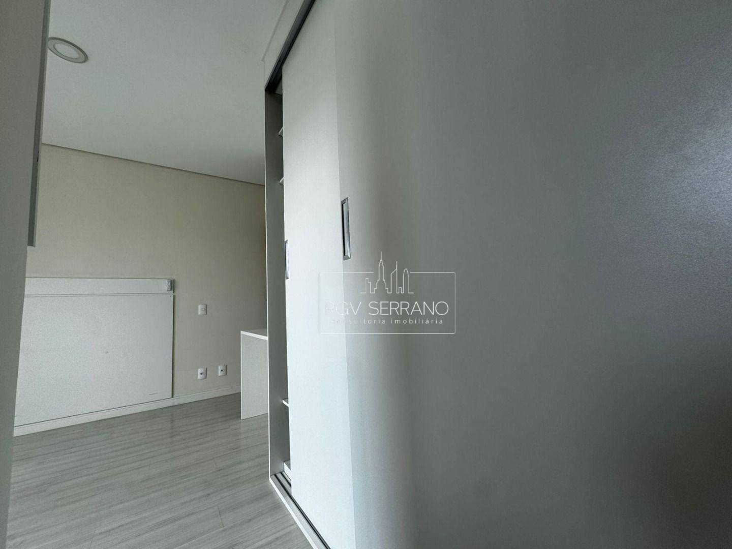 Apartamento para alugar com 3 quartos, 140m² - Foto 19