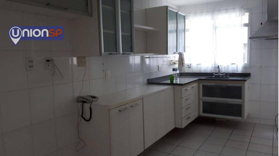 Apartamento à venda com 3 quartos, 156m² - Foto 8