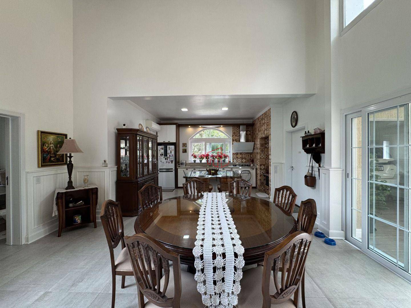 Casa de Condomínio à venda com 4 quartos, 400m² - Foto 5
