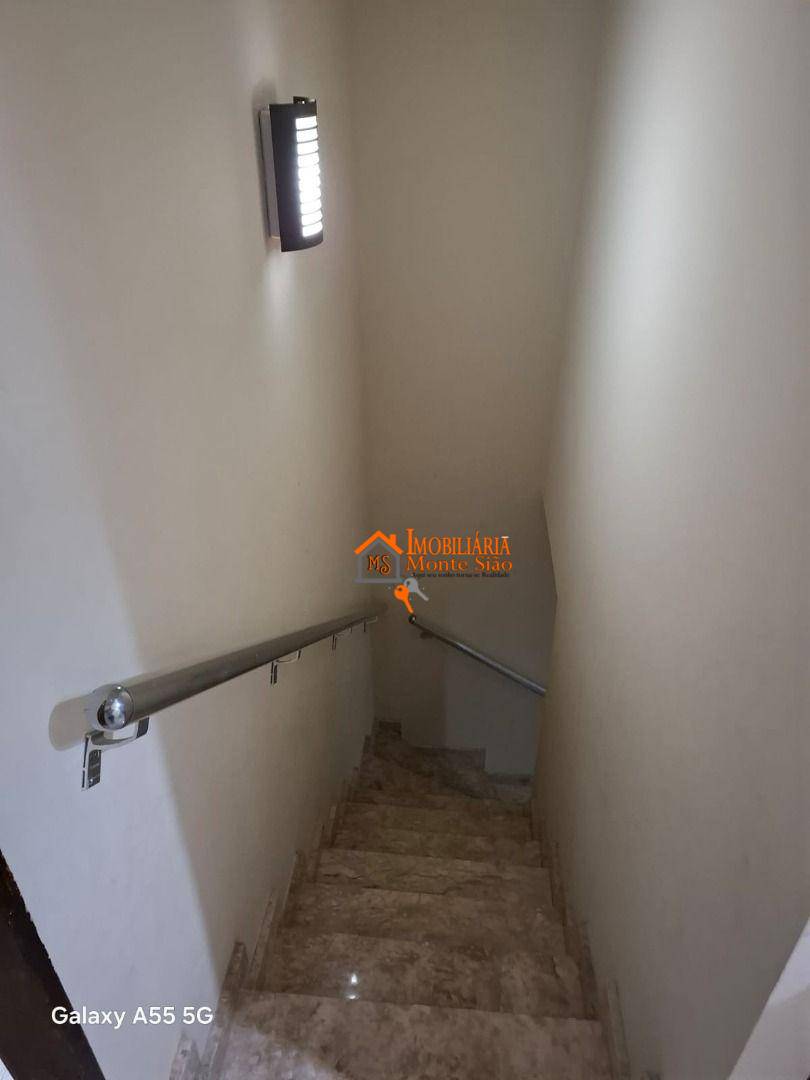 Sobrado à venda com 2 quartos, 60m² - Foto 17