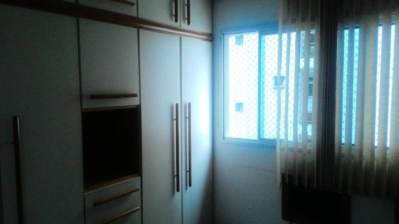 Apartamento à venda com 4 quartos, 150m² - Foto 12