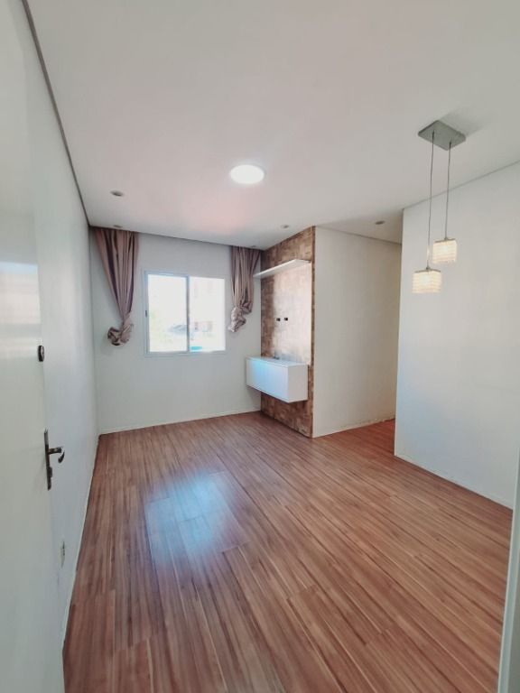 Apartamento à venda com 2 quartos, 46m² - Foto 7