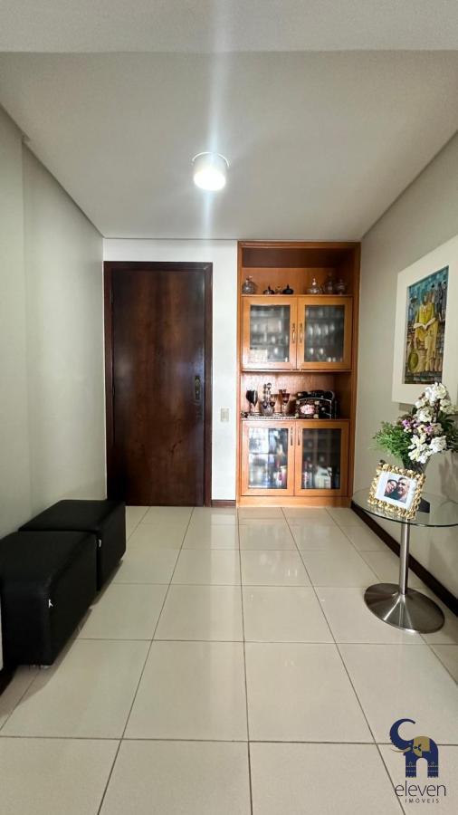 Apartamento à venda com 4 quartos, 176m² - Foto 6