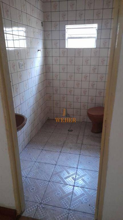 Casa à venda com 2 quartos, 160m² - Foto 2