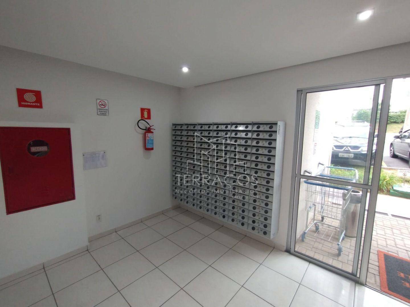 Apartamento à venda com 2 quartos, 44m² - Foto 53