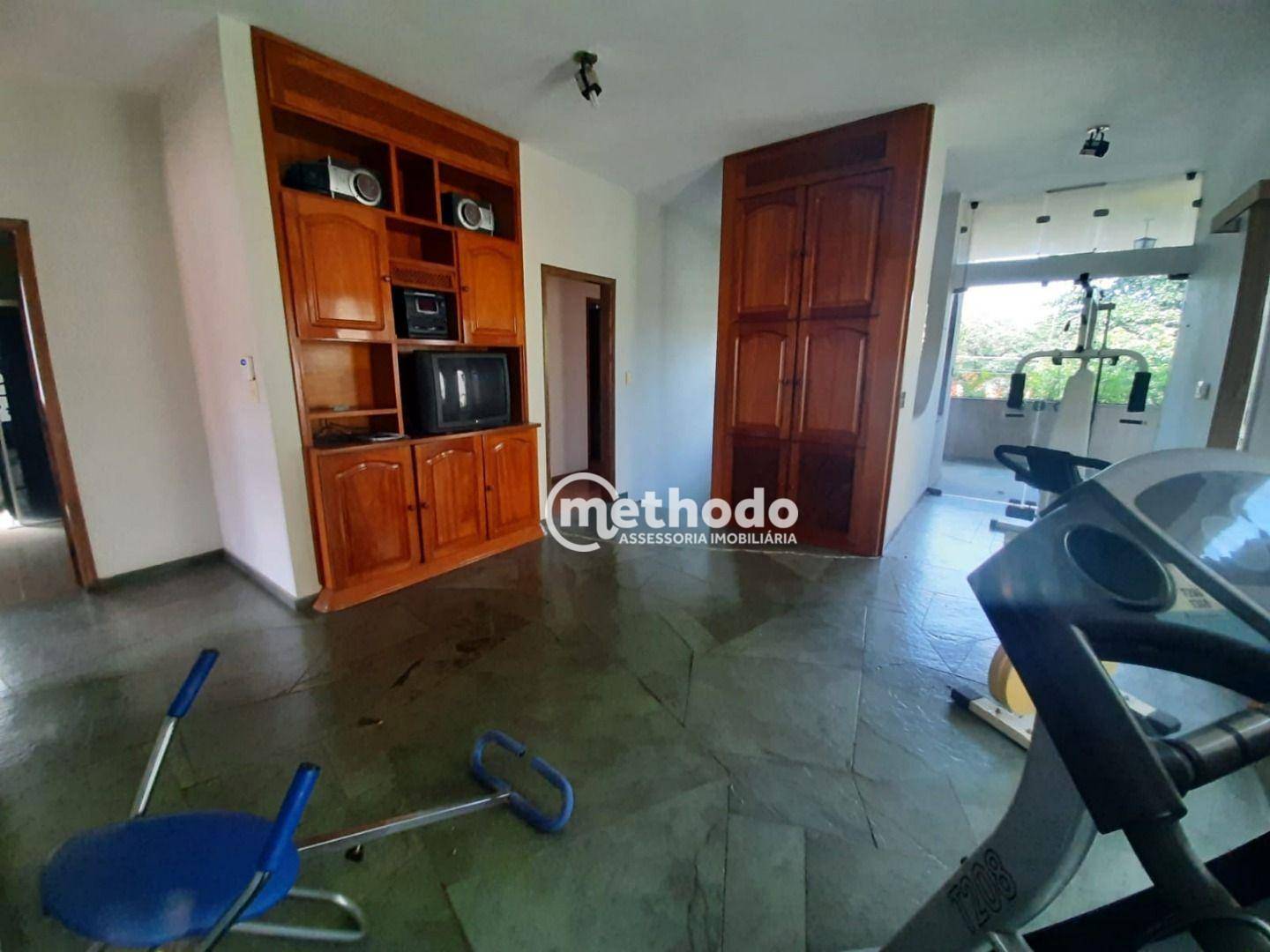 Casa à venda com 3 quartos, 337m² - Foto 18