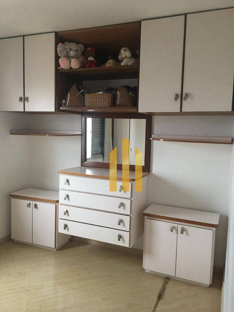 Apartamento à venda com 2 quartos, 70m² - Foto 23