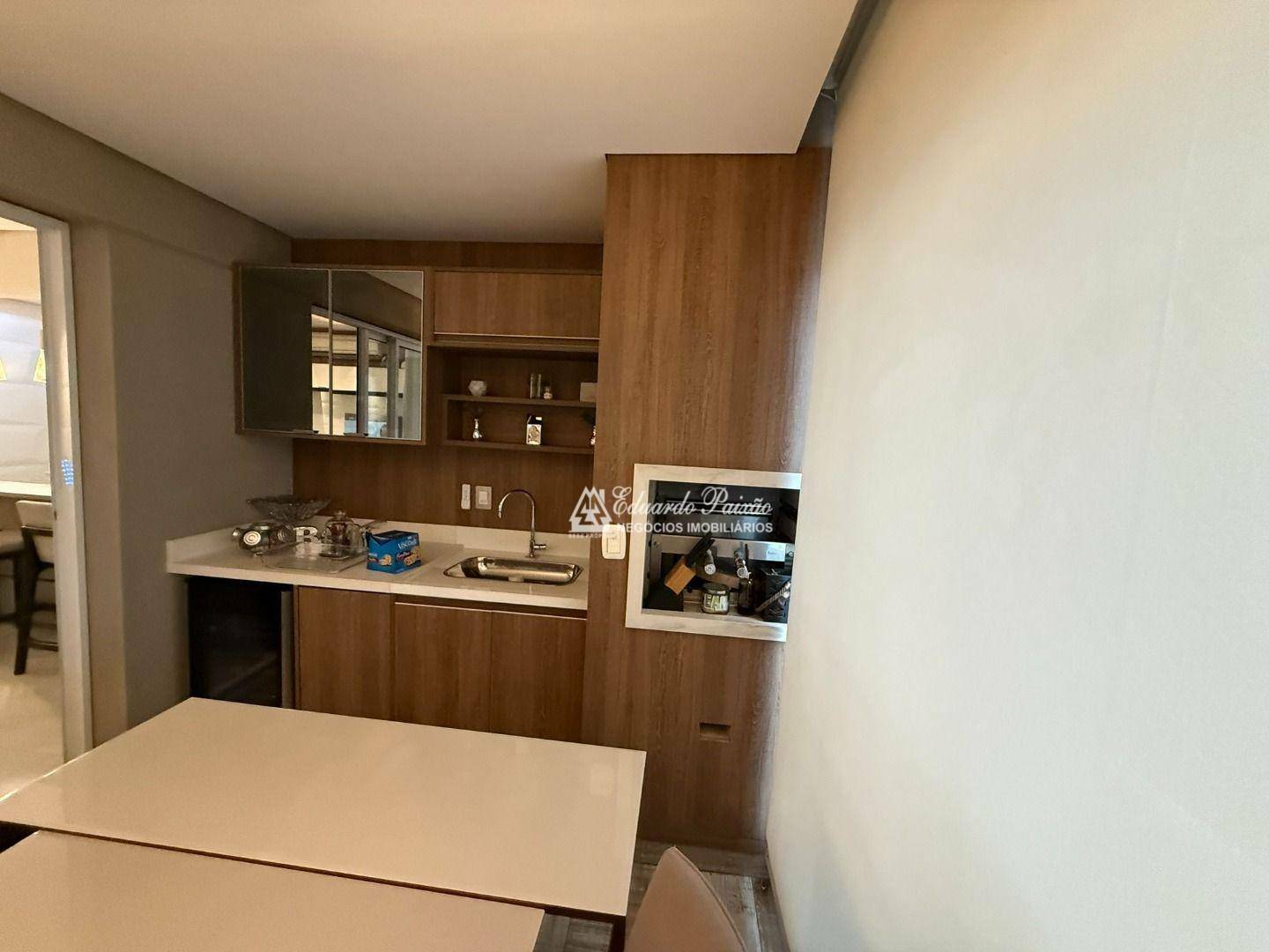 Apartamento à venda com 3 quartos, 116m² - Foto 13