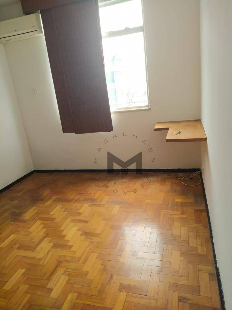 Apartamento à venda com 2 quartos, 80m² - Foto 8