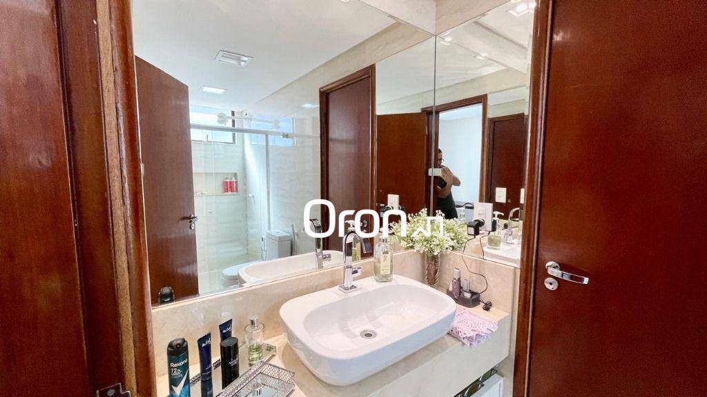 Apartamento à venda com 4 quartos, 204m² - Foto 8