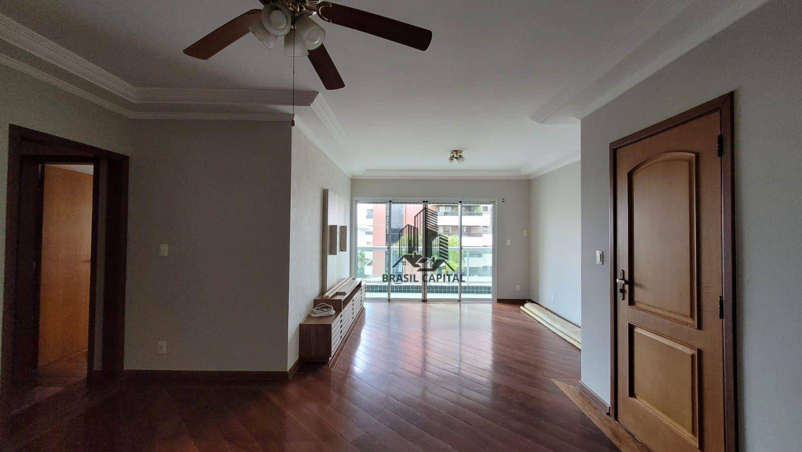 Apartamento à venda com 4 quartos, 147m² - Foto 15