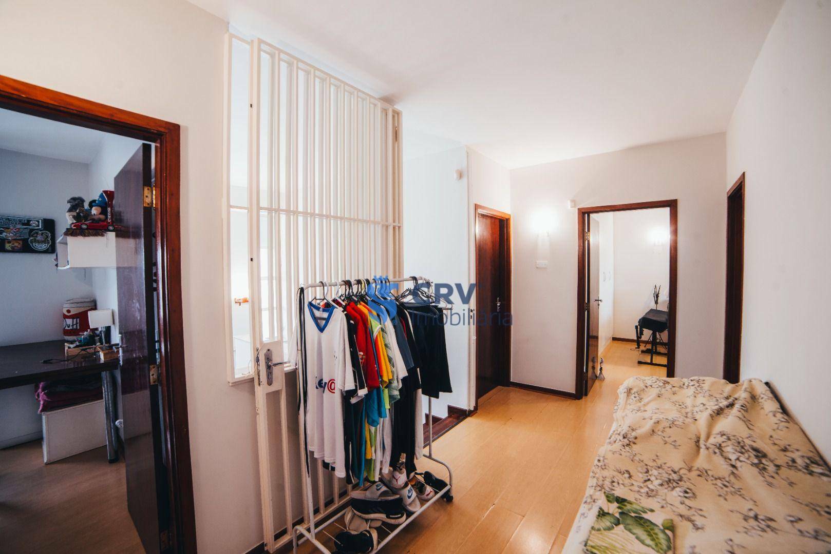 Casa à venda com 4 quartos, 280m² - Foto 42