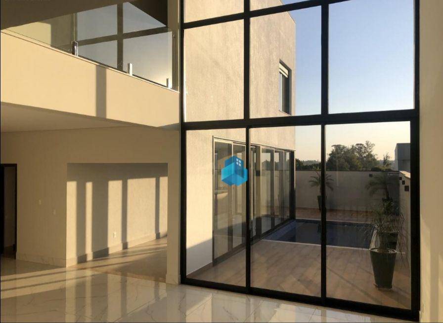 Casa à venda com 4 quartos, 310m² - Foto 9