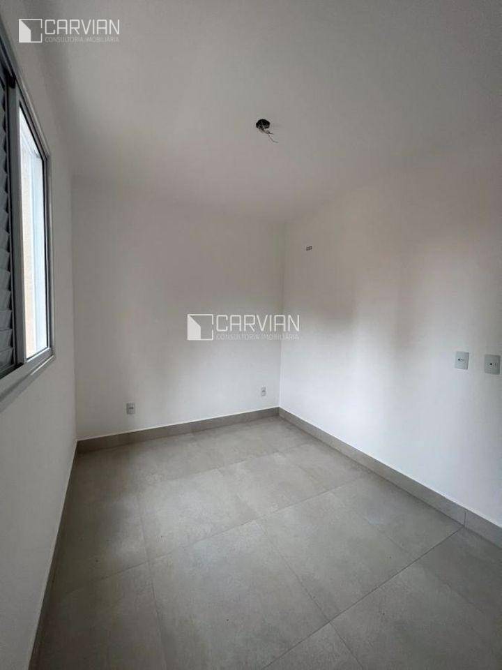 Apartamento à venda com 2 quartos, 67m² - Foto 12