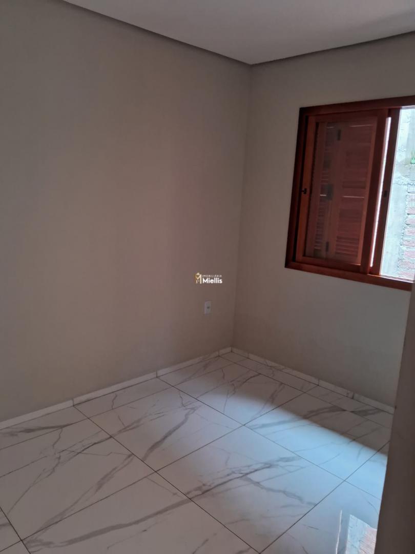 Casa à venda com 2 quartos, 49m² - Foto 15