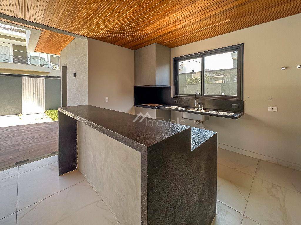 Casa de Condomínio à venda com 5 quartos, 440m² - Foto 18