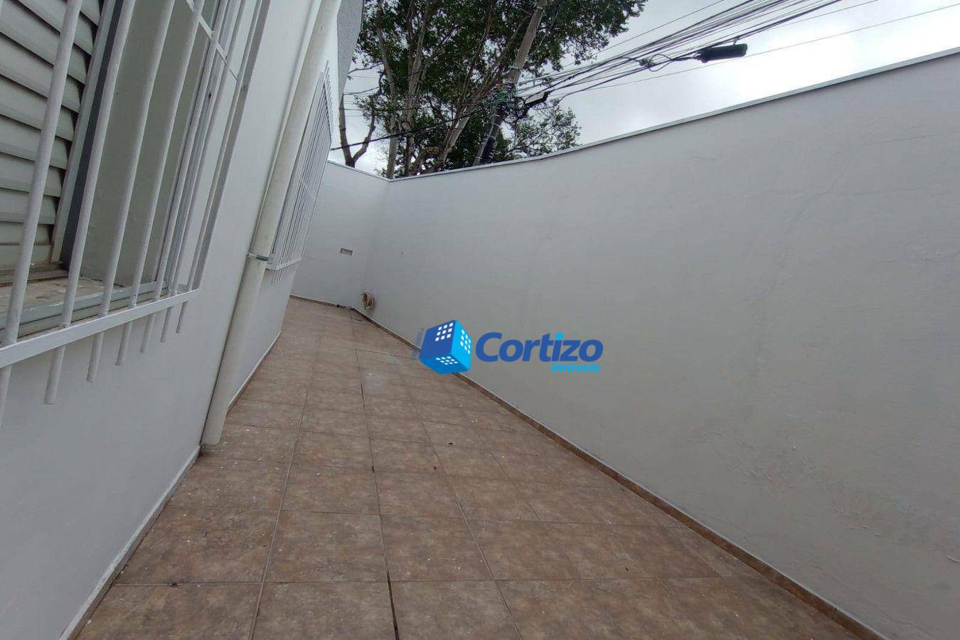 Casa para alugar com 3 quartos, 200M2 - Foto 14