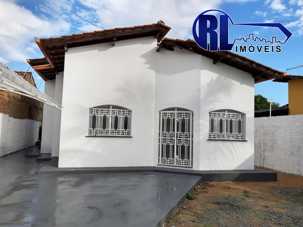 Casa à venda com 3 quartos, 100m² - Foto 5