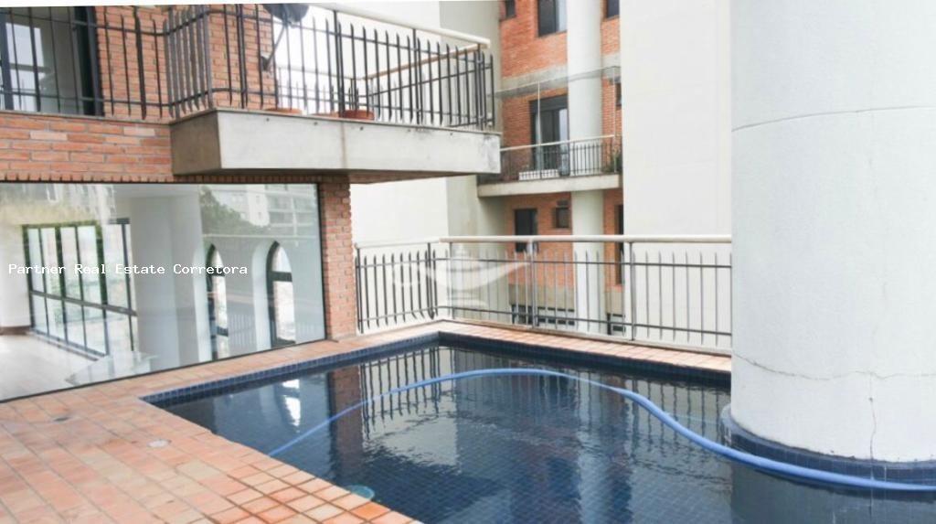 Apartamento à venda com 4 quartos, 541m² - Foto 1