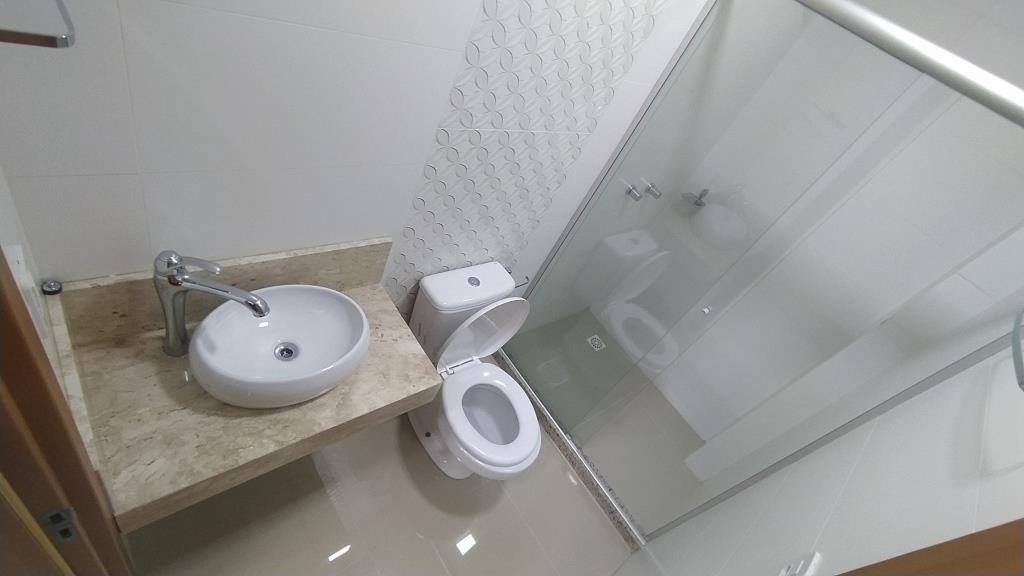 Apartamento à venda com 2 quartos, 80m² - Foto 11