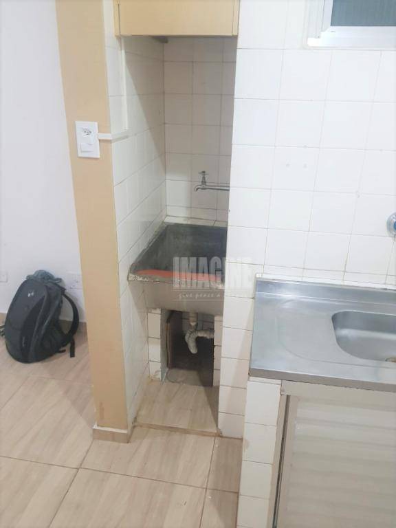 Apartamento à venda com 2 quartos, 41m² - Foto 11