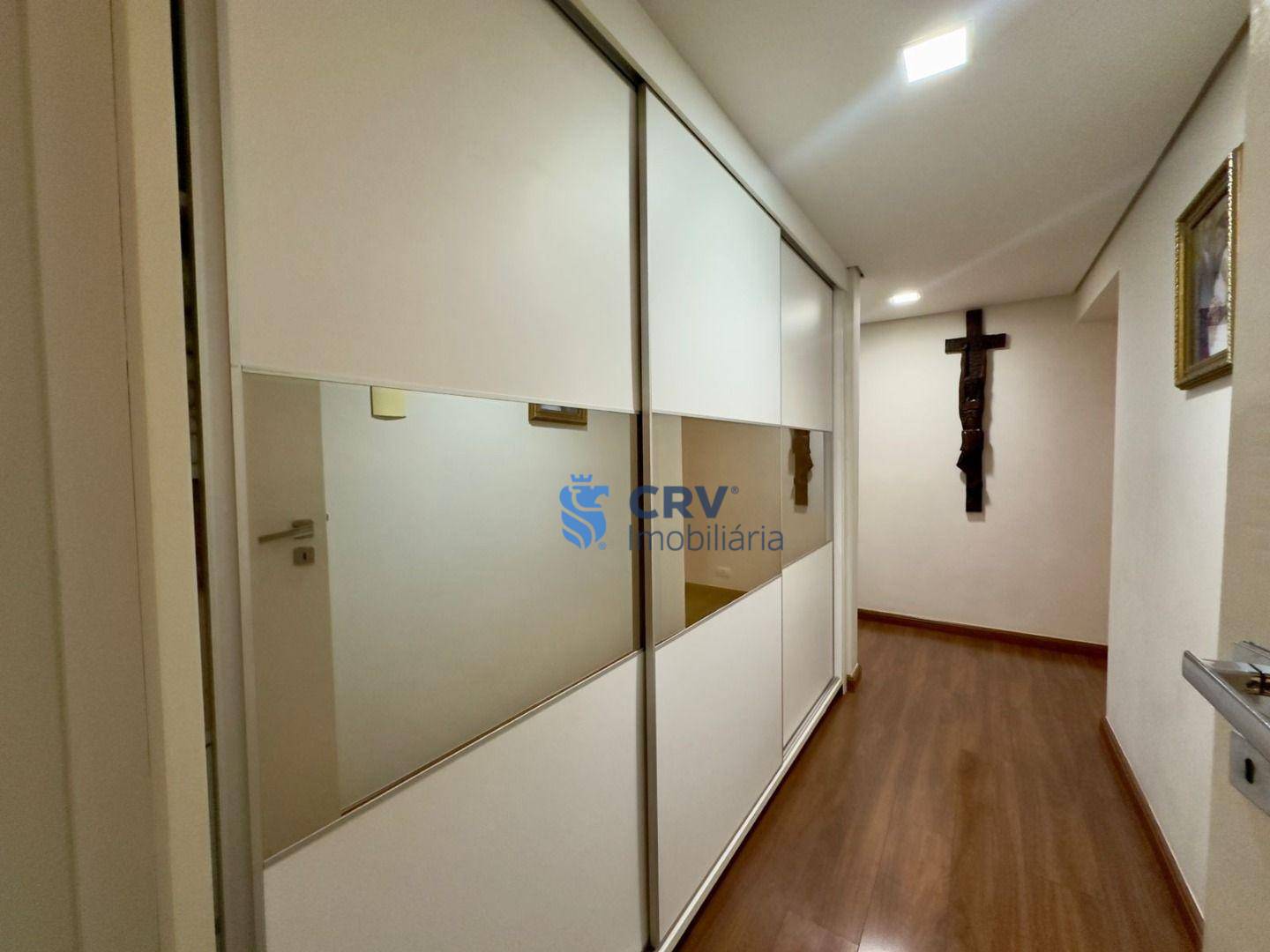 Apartamento à venda com 4 quartos, 232m² - Foto 21