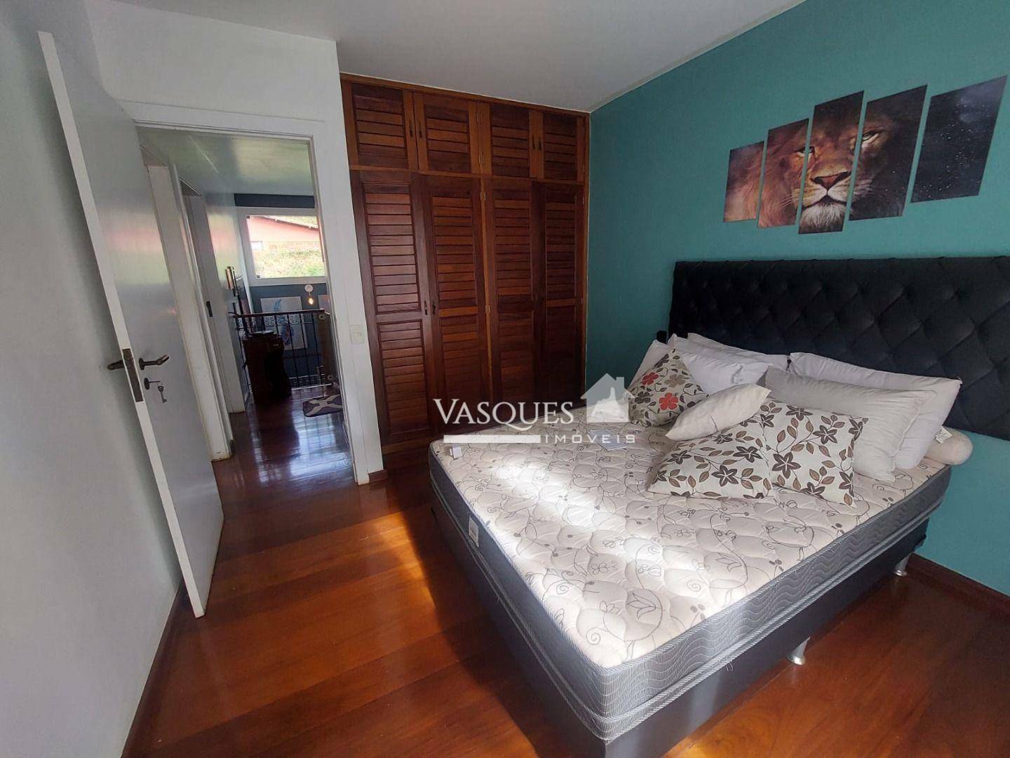 Casa à venda com 5 quartos, 262m² - Foto 19